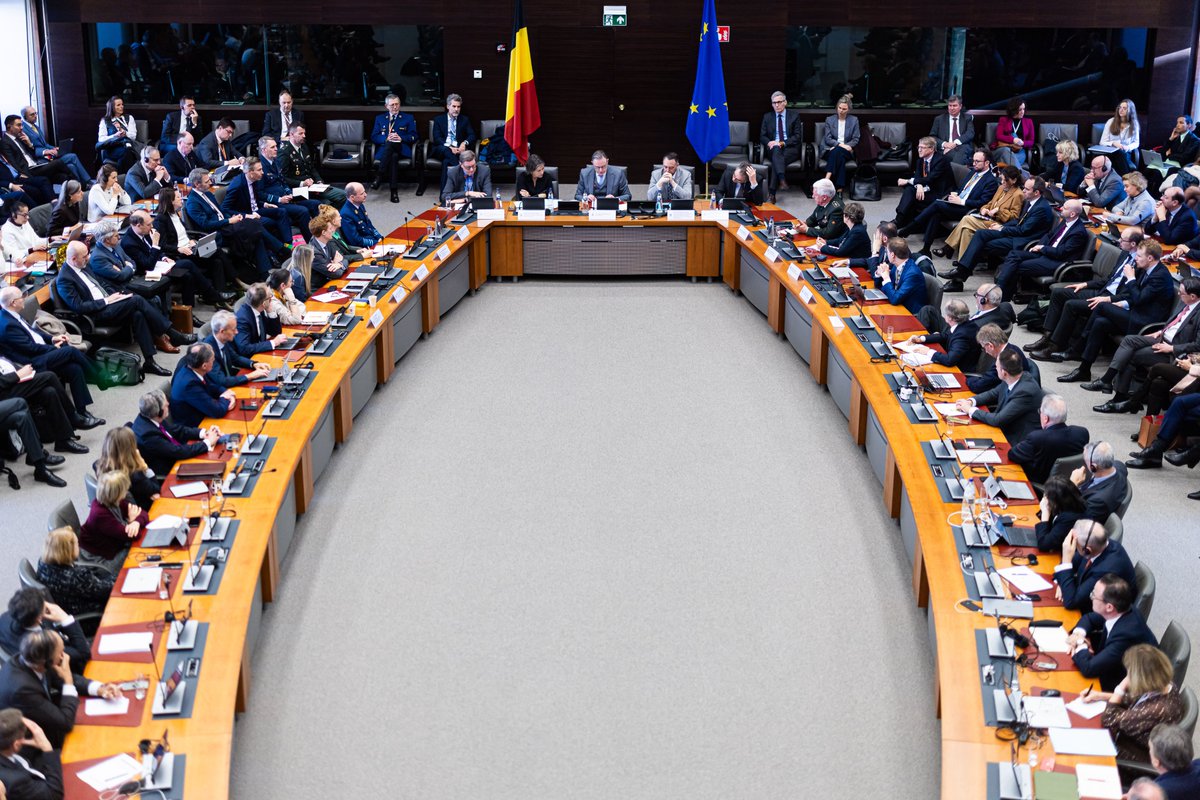 BelgiumDGE's tweet photo. Exhausted but inspired after #BEDiploDays. A week‑long diplomatic speed‑dating marathon w/ 🇧🇪 HoMs showed that to protect our security, prosperity & resilience, we need strong priorities, unity, and the EU as our key lever. 🇪🇺 Thanks @Bart_DeWever, @prevotmaxime, @kajakallas ...! https://t.co/g4glKzMWb5