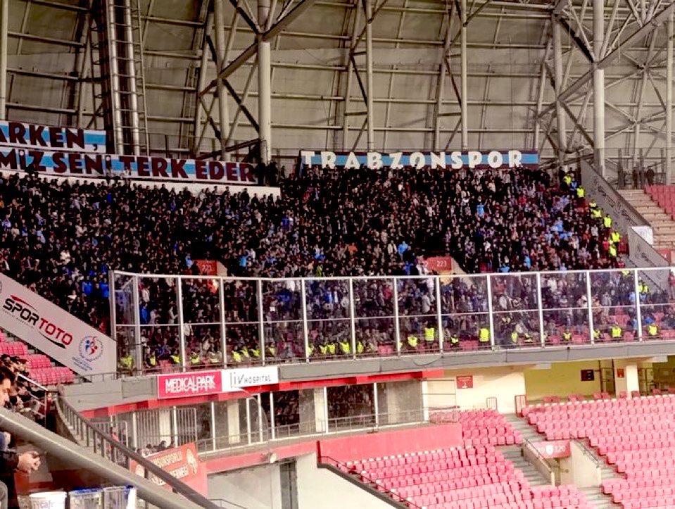 TRABZONSPOR AŞKIYLA GELİYORUZ!