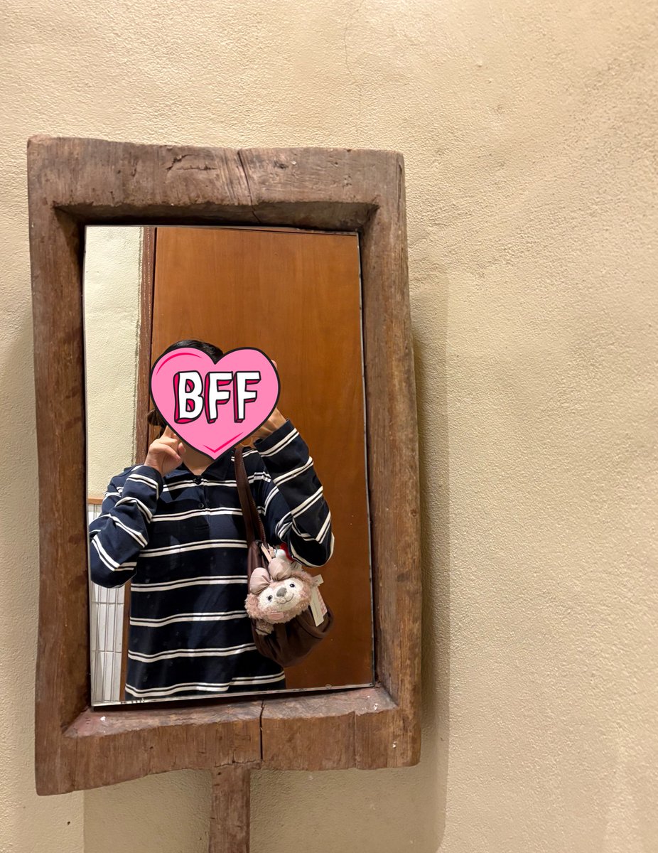 cutiepiebmine's tweet photo. รุ่นนี้งับ ซื้อน้องมาใช้นับครั้งได้เลย ใหม่ม้ากก 1,500 รวมส่งค่า🥺✨ ตัดใจขาย #ปล่อยต่อเสื้อผ้า #mergeส่งต่อ #ปล่อยกระเป๋า https://t.co/kLjcBsnznN