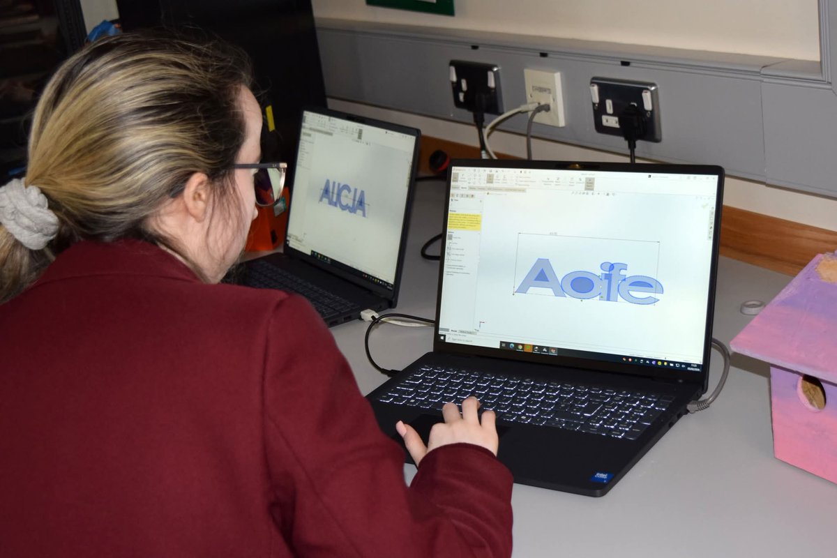 StMarysHSNewry's tweet photo. Year 11 Students have been using CAD Software called Solidworks to draw 3D models for 3D printing. This is in preparation for the manufacturing of their GCSE projects next year. The outcome was these beautiful keyrings. Well done girls. #DigitalWeek https://t.co/b5XWsXu1Pa
