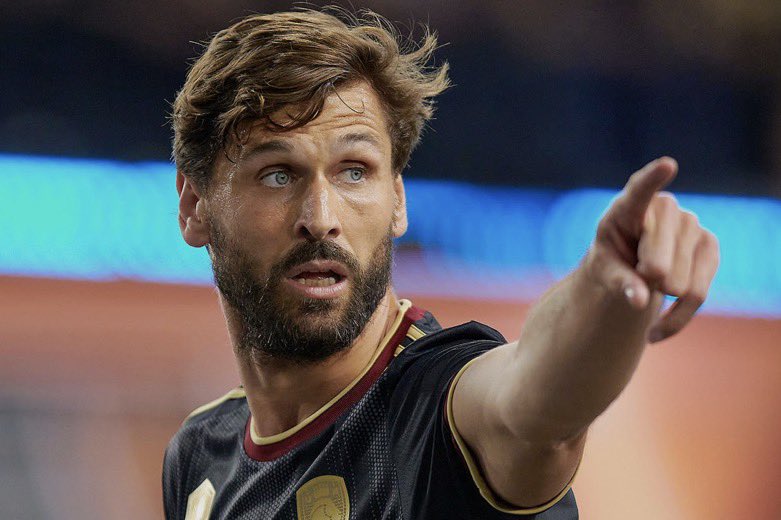 Poloteli tweet media