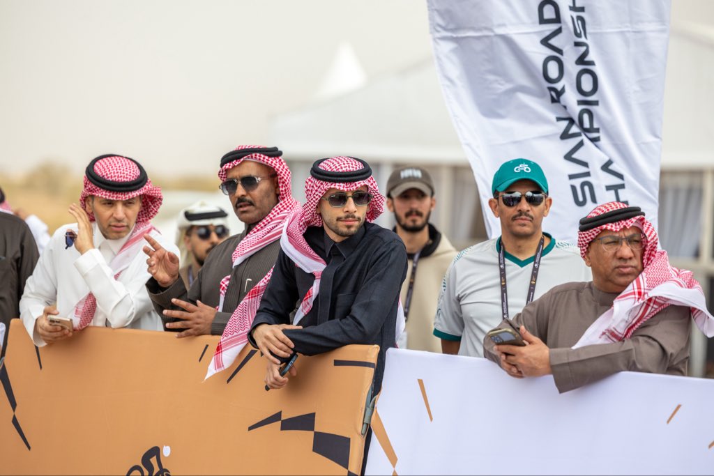 الرئيس <a href="/Ialshahrani_Ab/">عبد العزيز الشهراني</a> يستقبل وفد إعلامي يزور مقر البطولة ✨
#دراجات_آسيا_بالقصيم 2026