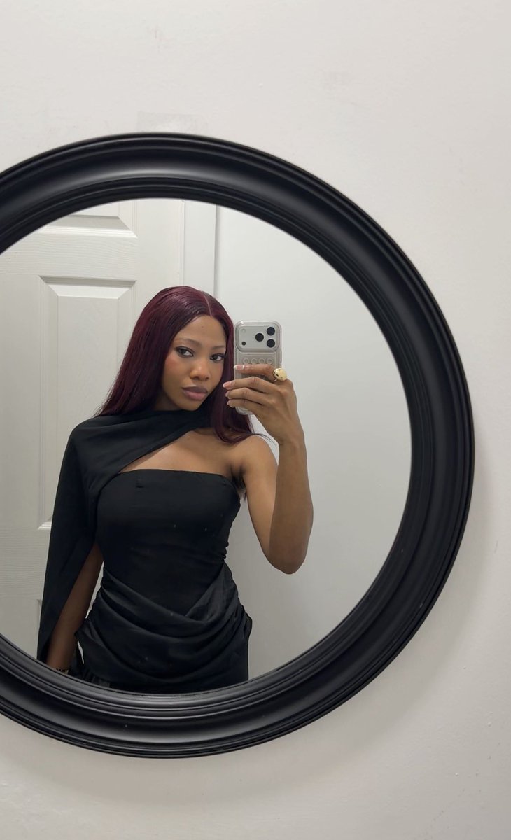 ms_iaz's tweet image. 🖤