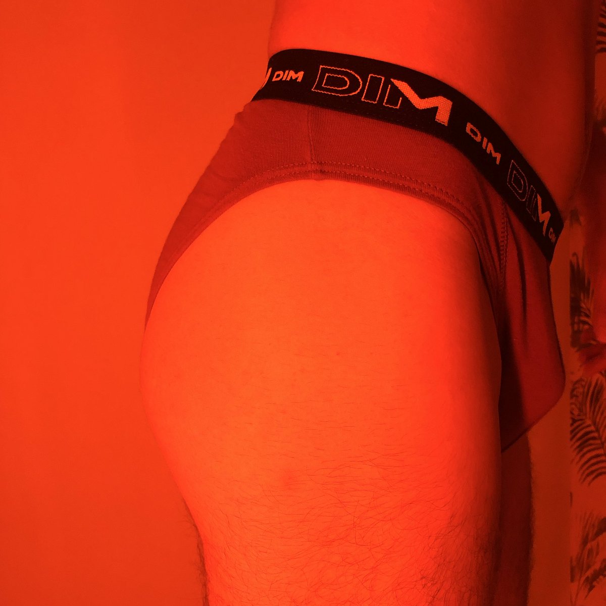 oli_deer's tweet photo. J'ai envie de mettre mon Onlyfans gratuit pendant une semaine, tu en penses quoi ? https://t.co/xMpbAVI4gJ