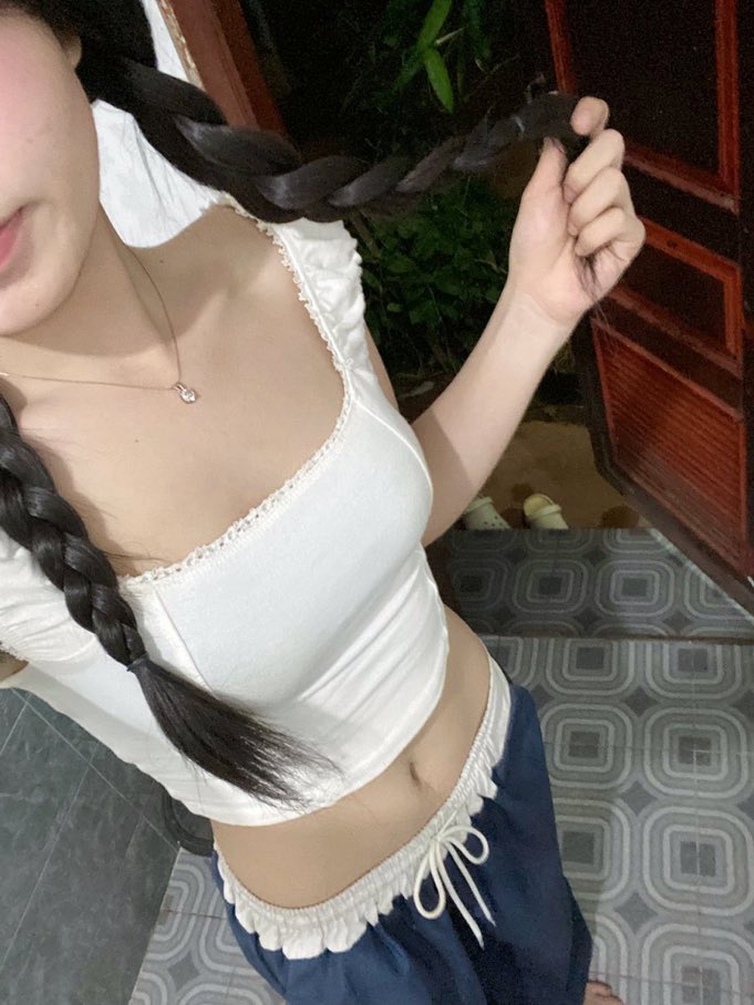 Ngọc Linh tweet media