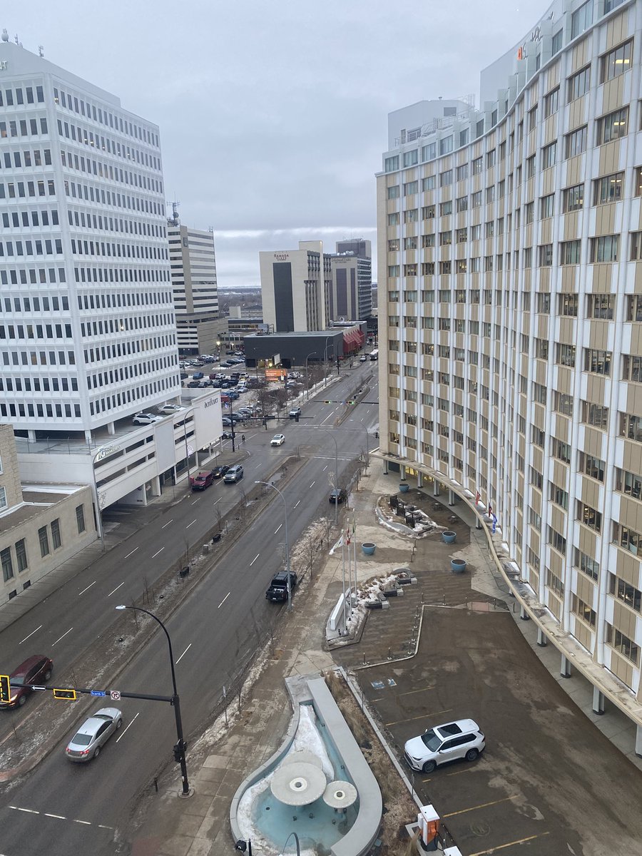 SNETCampbell's tweet image. Almost baseball weather in Regina today. #saskatchewan