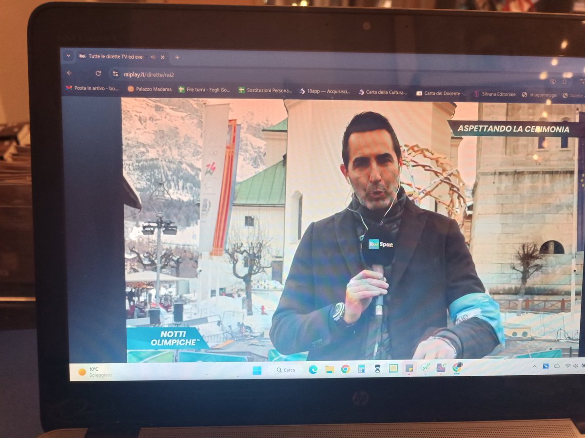 anto_t7's tweet photo. Eccoti finalmenteeeee @AleAntinelli 😍 https://t.co/SKZoVI8Y7P