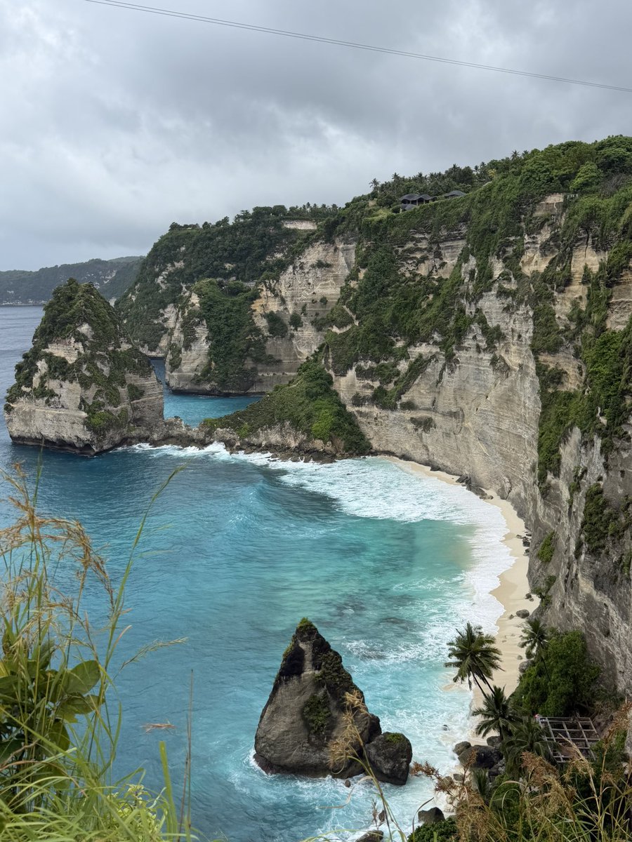 藍V互關！ 行情太差 只剩家人們了

分享一下上次去玩拍的美景

分批回關 避免被封

願耐心等待⌛️

#蓝V互关