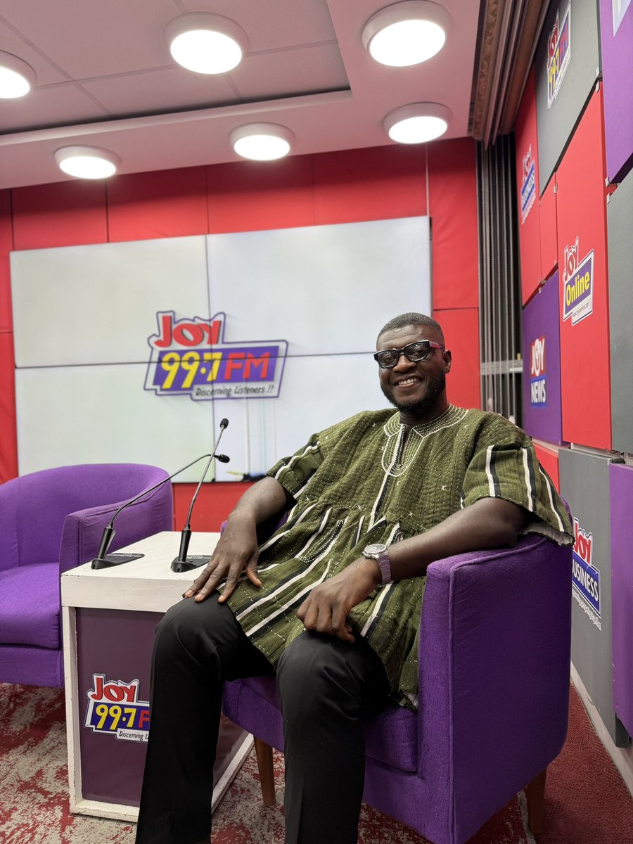 Lexis Bill tweet media