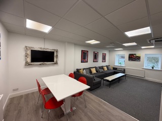 DBKProperty's tweet image. New Instruction!  Attractive town centre #offices from 673 - 1356 sq.ft. with parking in #HighWycombe #ToLet