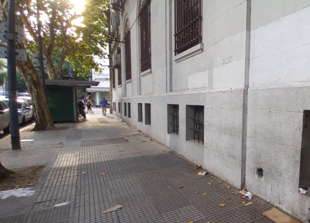 ibaistrocchi's tweet photo. @CientificV Hola. Ya hicimos un nuevo operativo en el lugar junto a las demás áreas de gobierno involucradas. Te comparto fotos de cómo quedó la zona. Vamos a seguir monitoreando el punto. Saludos https://t.co/ZBcHE1kadh
