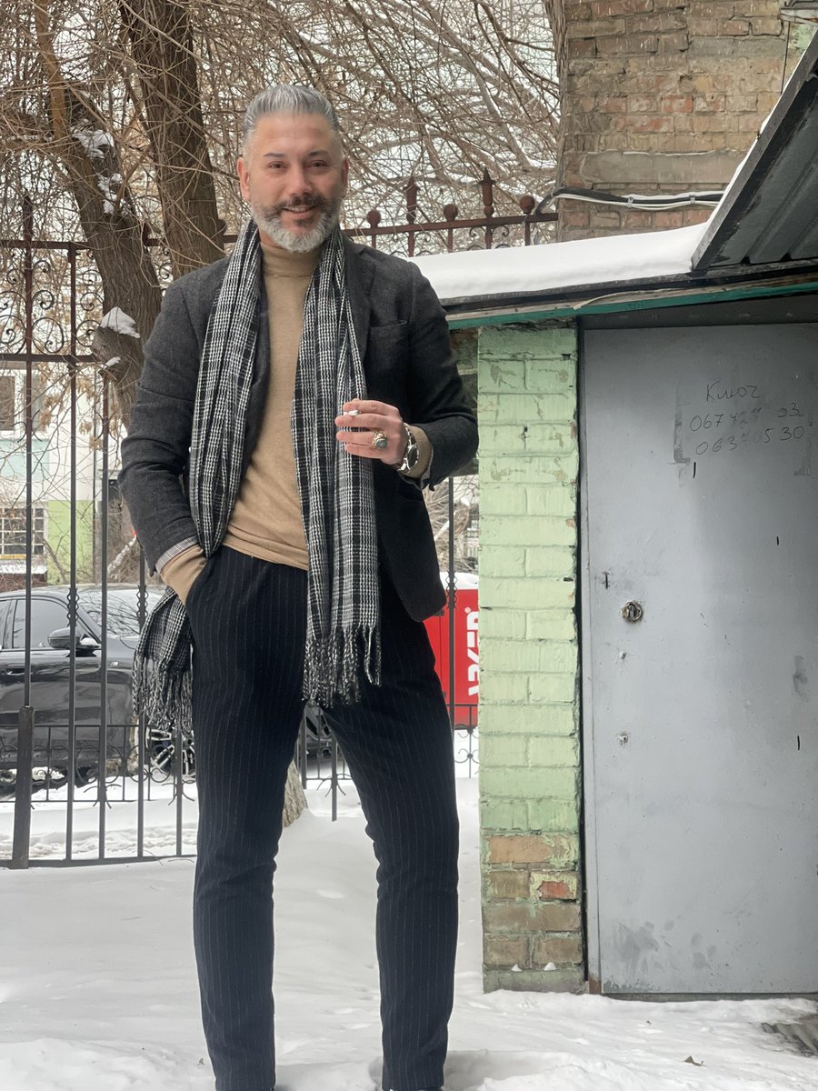 Allah Türk milletinin yardımcısı olsun dünyanın her yerinde Türk var çok şükür.Ukrayna dan selamlar 🇹🇷🇹🇷🇹🇷