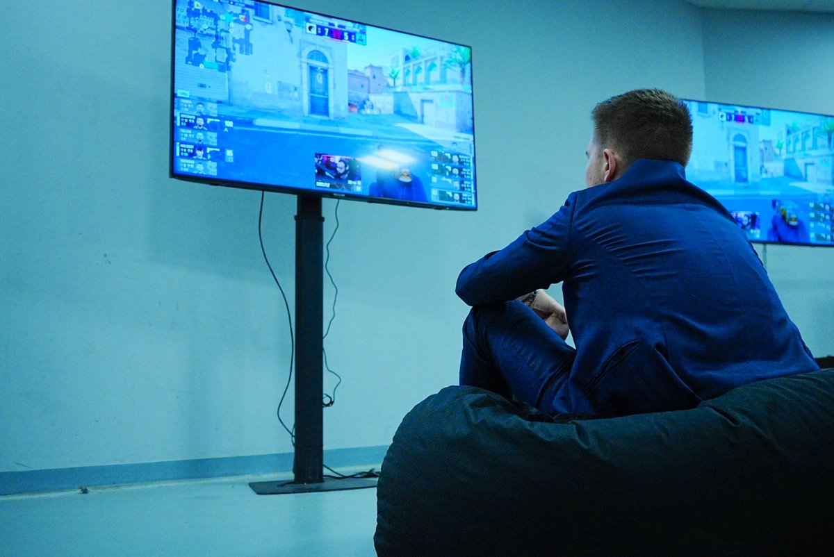 stunna's tweet image. #counterstrike #IEM @dupreeh