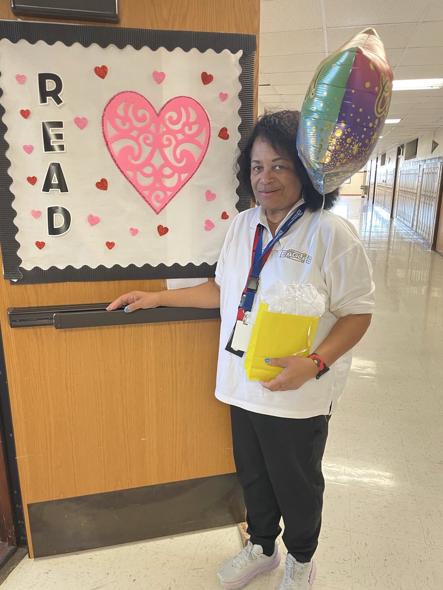 Boude Storey Middle School tweet media