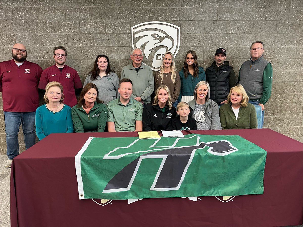 Forester Volleyball tweet media