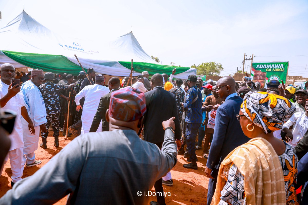 GovernorAUF's tweet photo. Today in Yola North, I met citizens, commissioned the new Local Government Secretariat, and listened to the hopes of a proud community. Our work is visible because it is people-driven. We will keep building infrastructure that strengthens opportunity, unity, and confidence in Adamawa’s future.