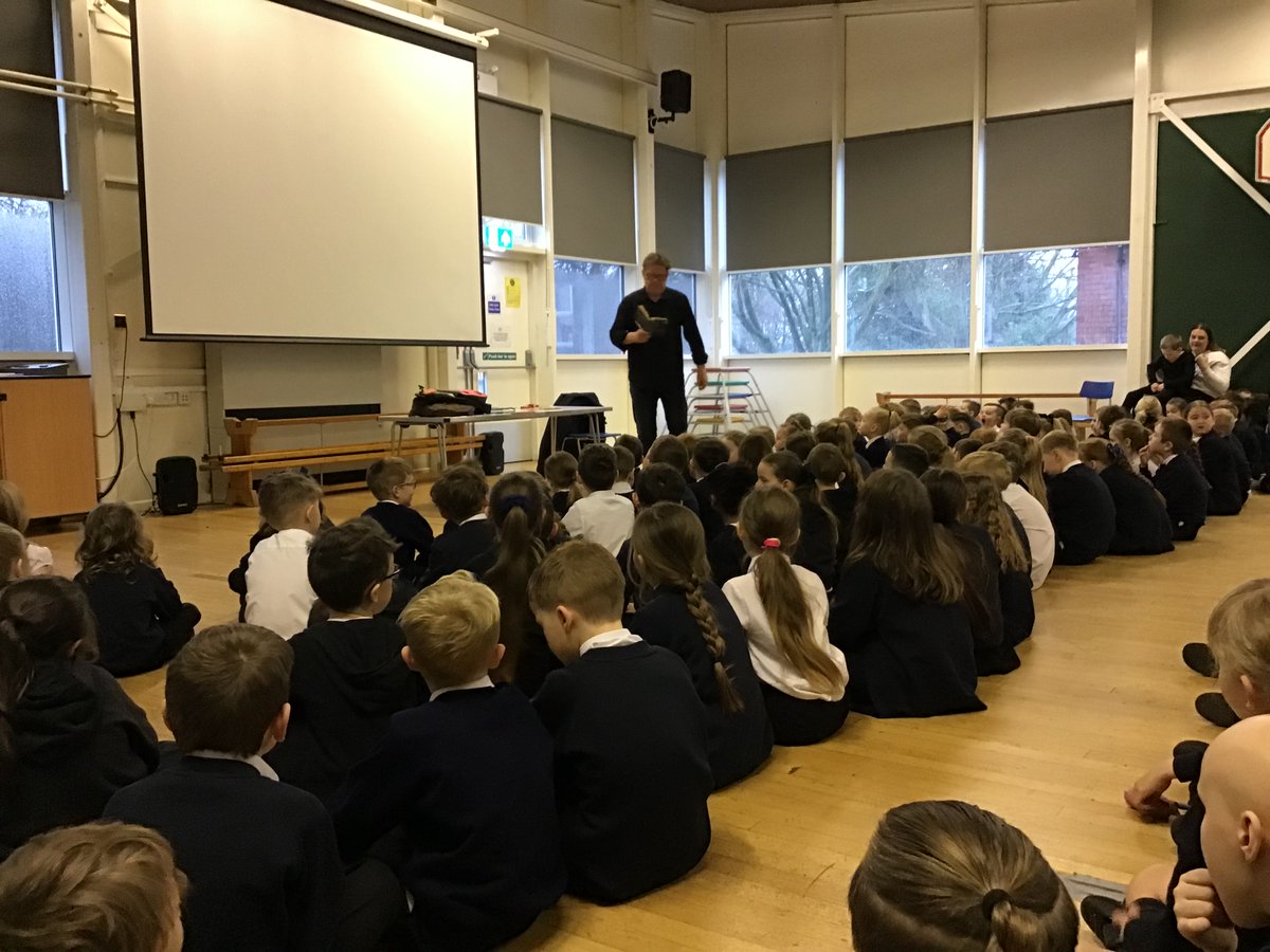 NorthfieldSch's tweet photo. A fantastic poetry day at Northfield with @paulcooksonpoet filled with performances, workshops, comic book signings and some freebies for his helpers for the day! The children have loved getting involved and have left feeling inspired to write their own poems! #poetryday https://t.co/Al2bfKpGtp