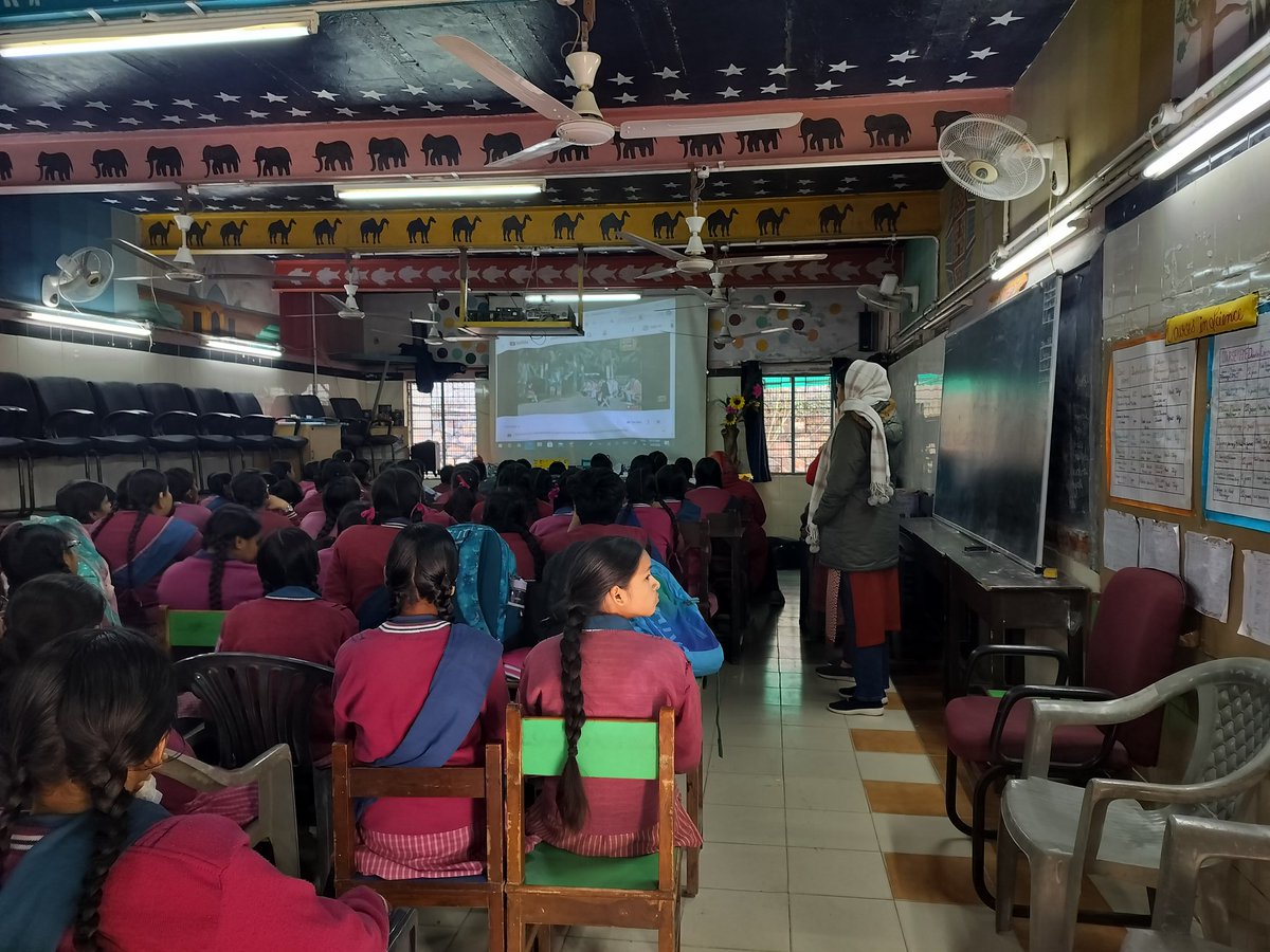 DeendarpurS's tweet photo. Pariksha Pe Charcha2026 live session
Pariksha Pe Charcha 2026 is an annual interactive program organized by the Government of India, where the Prime Minister interacts with students, teachers, and parents.. https://t.co/tKVsfpAZ23