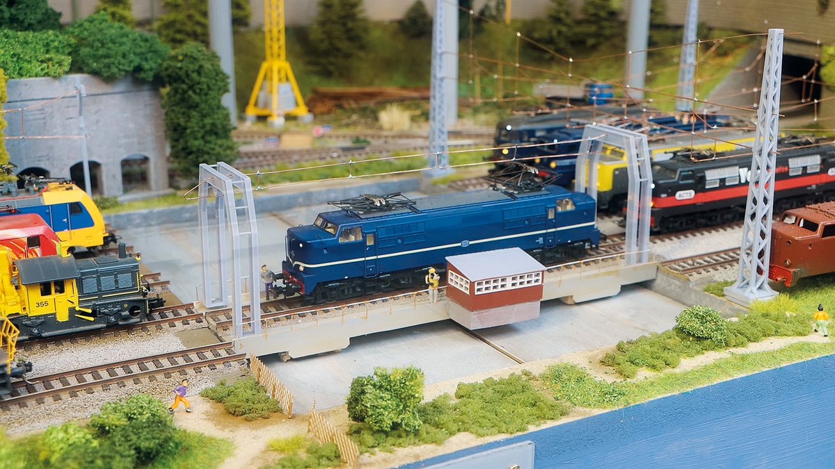 24Trains.tv tweet media