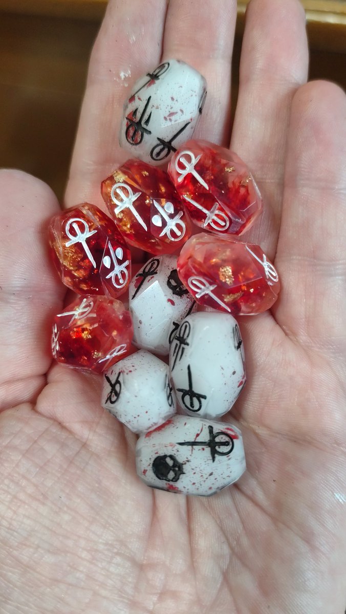 Dungeons and Pelusis | Comisiones abiertas tweet media