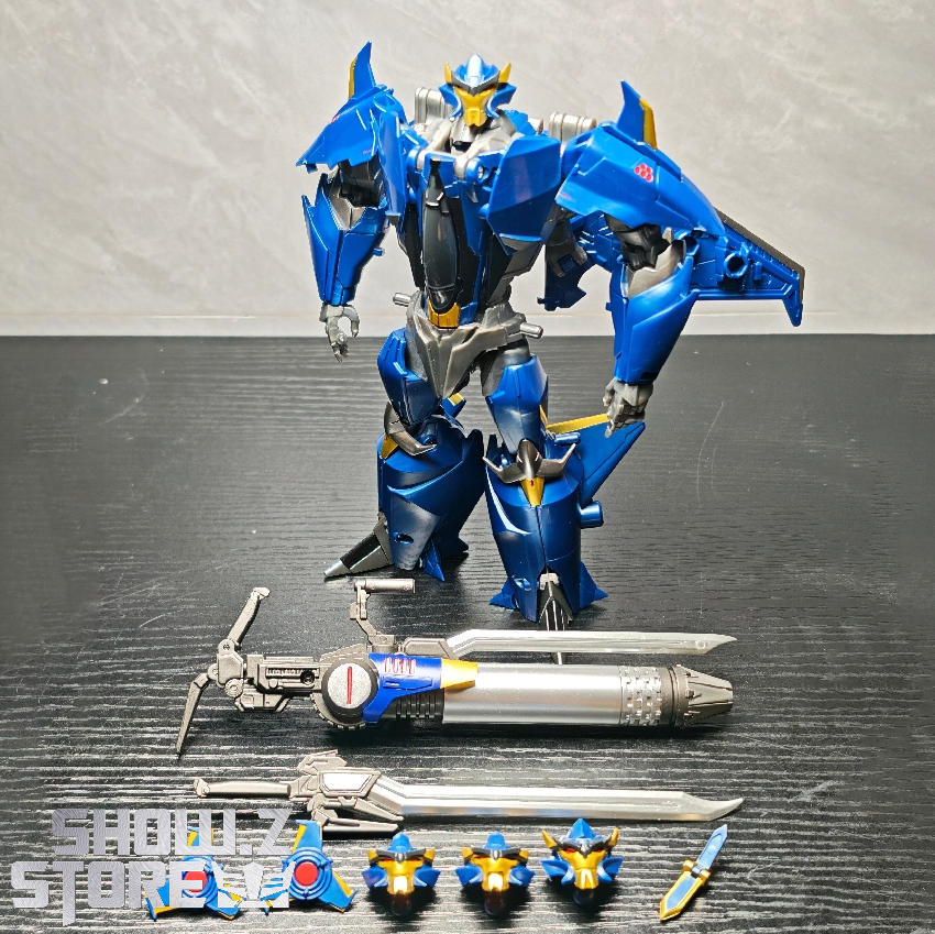 ShowZStore's tweet photo. [In Stock] Gear Factory Gale TFP AM-22 Dreadwing Modified Version
$47.99
https://t.co/NYHLQoQKFt

#GearFactory 
#actionfigure #transformer #modelkit #showzstore https://t.co/7SUGkmNB69