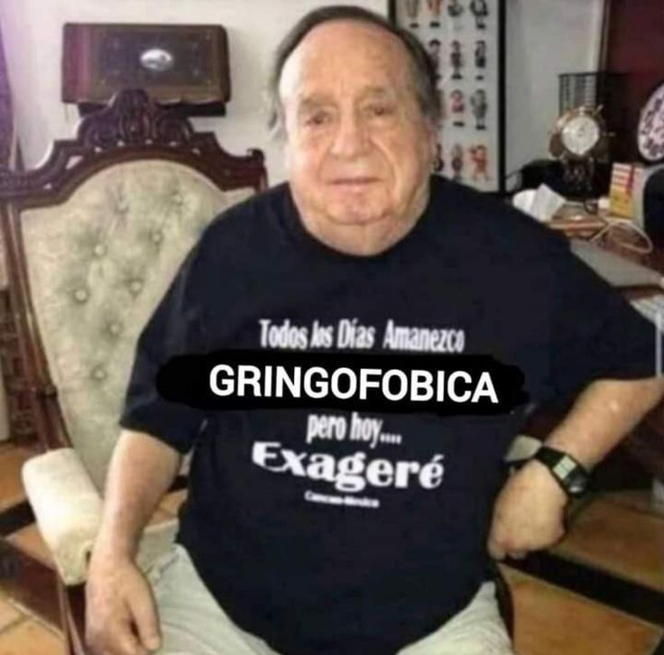 Griingos explicándole a mexicanos cómo viven en México:

Ahora resulta que LOS MEXICANOS NO HACEMOS TACOS. NO PUTAS PERRAS MAMES, CÓMO ME CAGAN LOS GRIINGOS (Y LOS POCHOS AGRINGADOS)