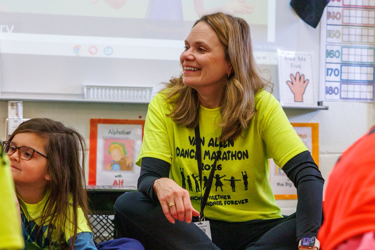 IowaCitySchools's tweet image. 📣 #NationalSchoolCounselingWeek Meet Amy Shultz, a counselor at Van Allen Elementary. Amy wants every student to feel valued and to know a safe, trusted adult they can lean on when going through life's experiences and dealing with big emotions.