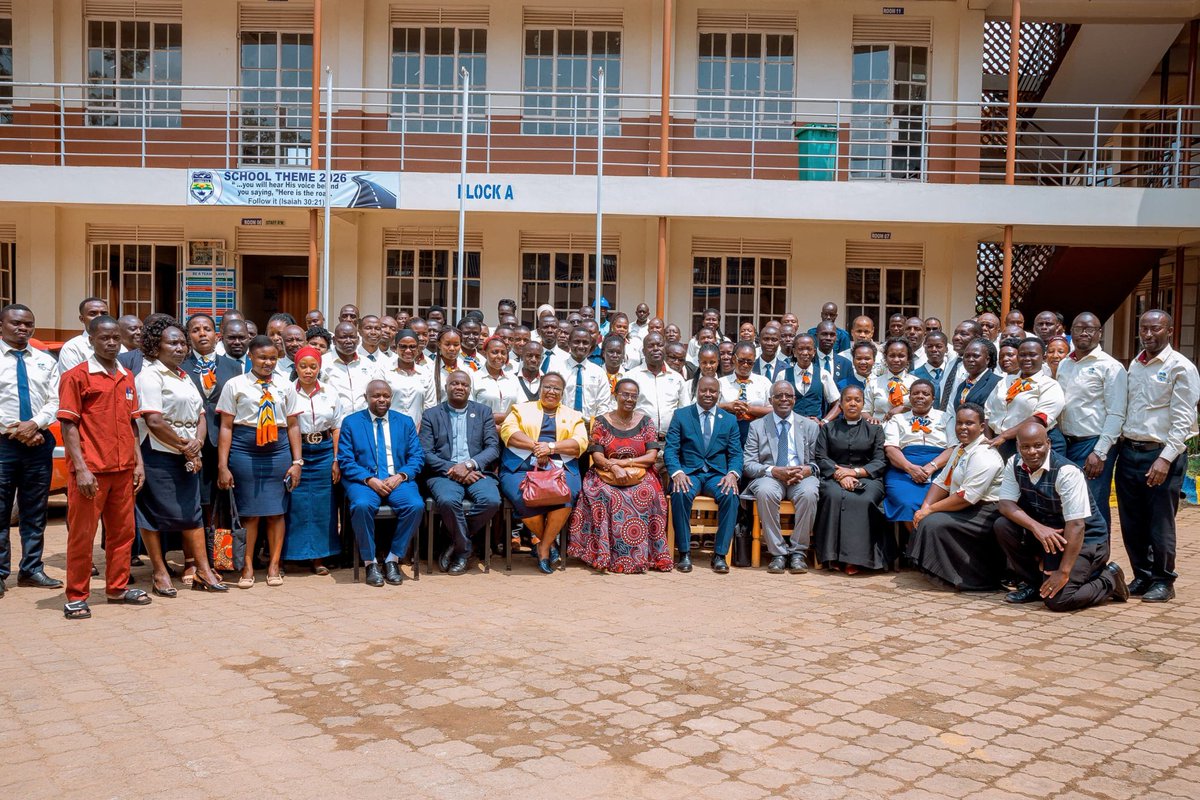 LuziraSecSch's tweet photo. Equipped. Encouraged. Renewed.
Highlights from our staff workshop featuring Rev Dr. Prof. Samuel Abimelech Luboga and Mrs Christine Najjuma Ssegawa
A powerful step toward better service and stronger teams
#StaffWorkshop #GuestSpeakers #TeacherLife #LuziraSS #ForExcellenceWeEndure https://t.co/MA7cMsR05c