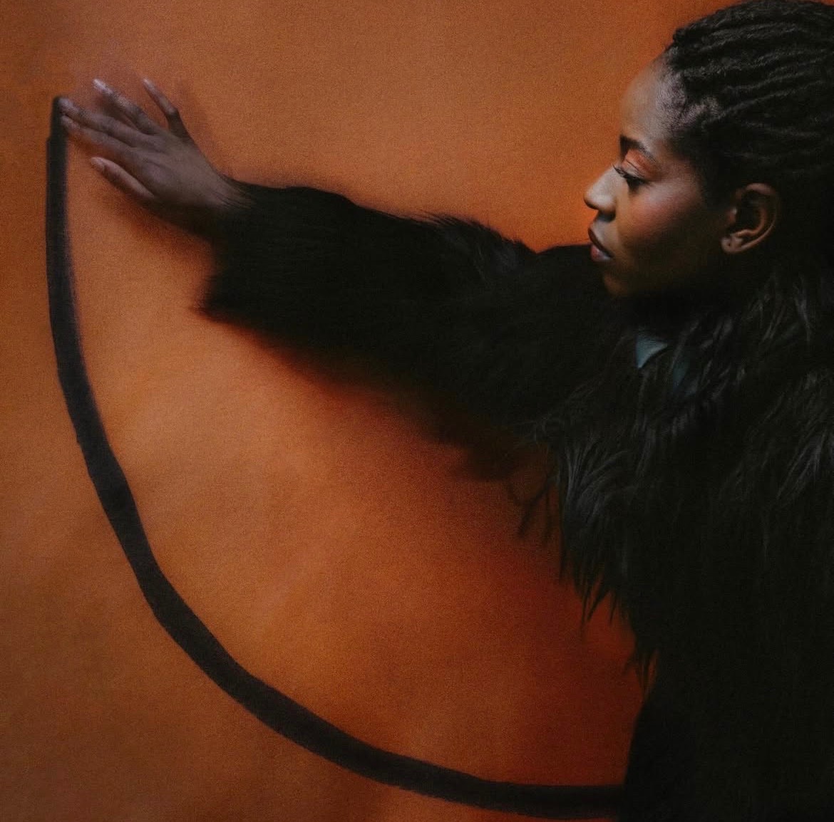 Evie Asio’s new single ‘Will You Wait’ is out now wherever you get your music! 🖤

Listen here: open.spotify.com/track/4xF3bzM4…