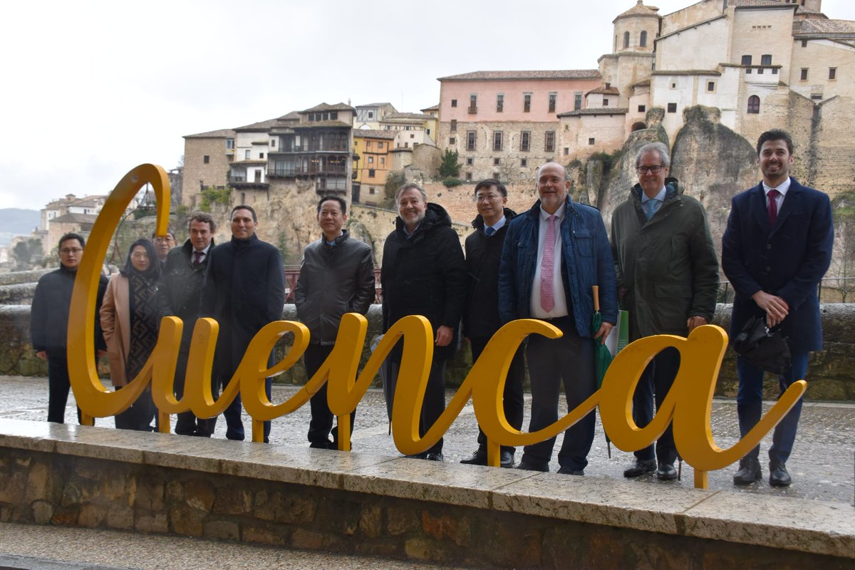 Invierte en Cuenca tweet media