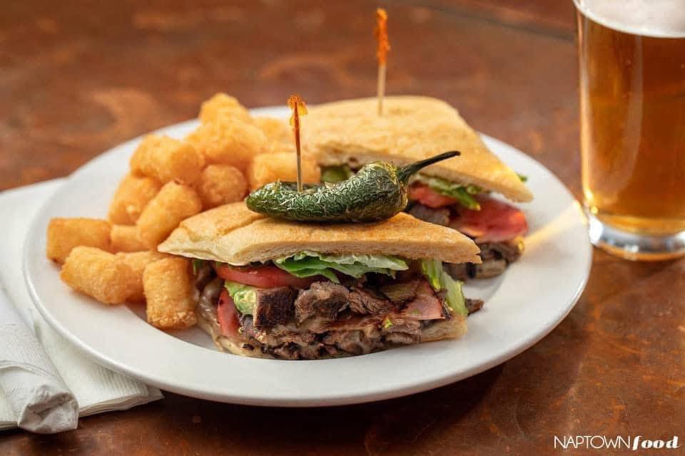 heroespub's tweet photo. Friday Specials at Heroes Pub🇺🇸 https://t.co/ye9f5ANjeN