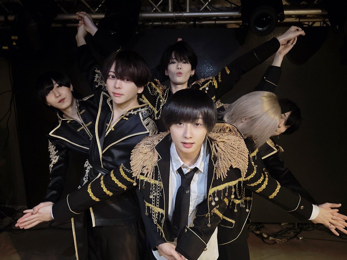 artm_info's tweet photo. 本日はイベリス×アルテミシアツーマンライブにお越しいただきありがとうございました⚔️

初めての試みでしたが、楽しんでいただけたでしょうか🤩🤩🤩

ラスト1分は衝撃でしたね💥
イベリスのみなさんまたやりましょう💪 https://t.co/MbUClZKb1u