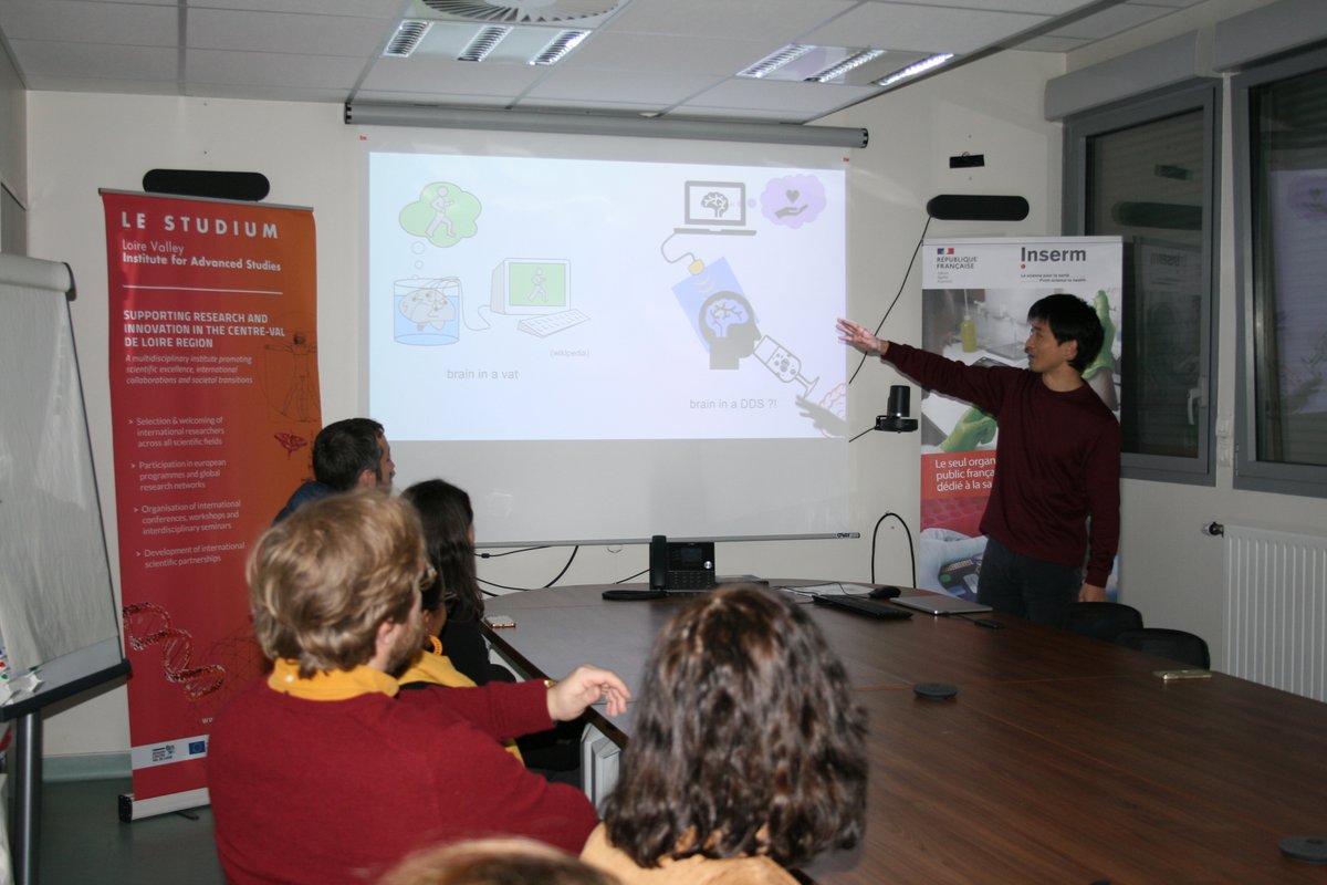 LE STUDIUM tweet media