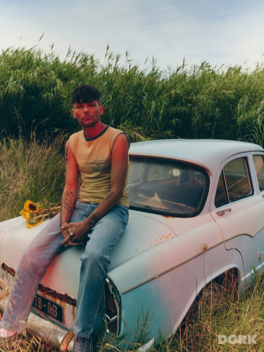 Louis’s guest-edited section is built around his new album ‘How Did I Get Here?’ and the wider world of artists, records and ideas that shape how he listens. Alongside a major new interview, it includes recommendations, commentary, a practical guide to finding new music when your