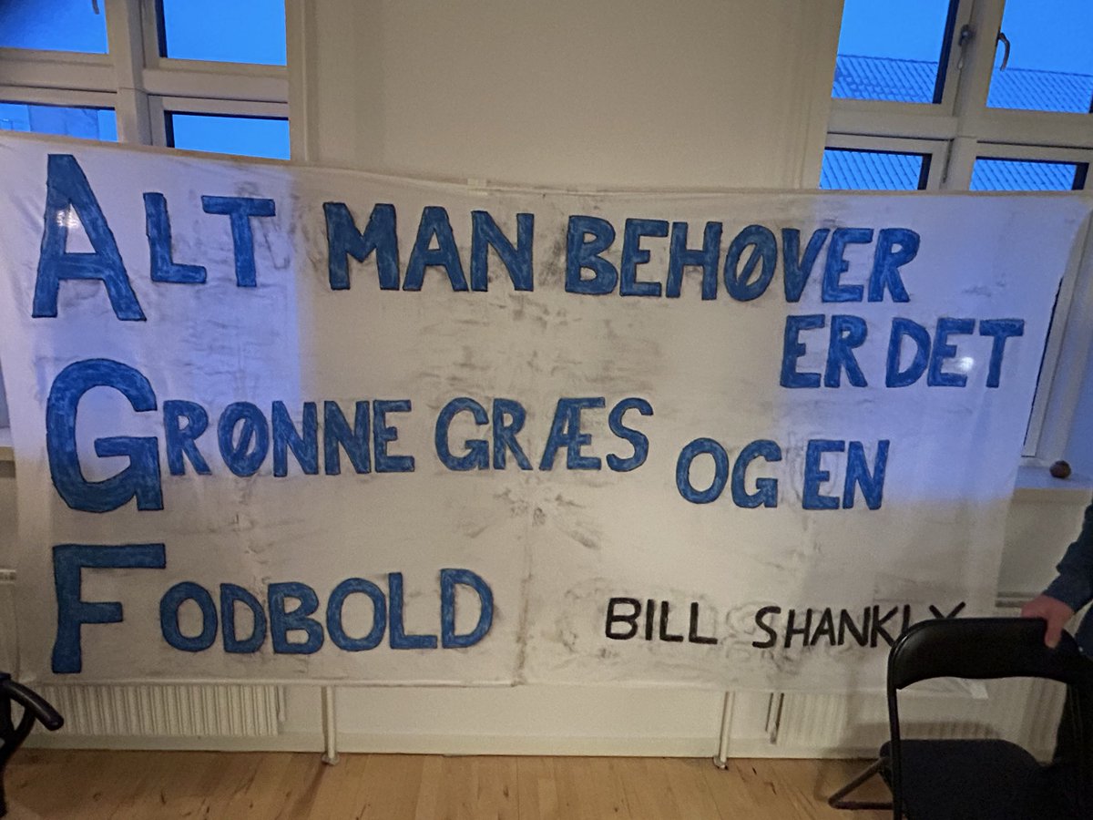 ClubeEl's tweet photo. Vi var klar - men ingen grøn græs ingen fodbold😔

#agf #ksdh #ultratwitteragf #aarhus #superliga https://t.co/F6Pc3k9TgI