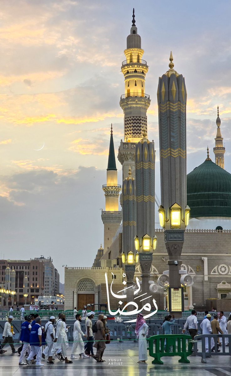 رمضان يقترب والقلب يرتقب ..
اللهم بلّغنا إيّاه بلوغ رحمة ومغفرة 
وعتق من النار. 🤲🏻🌙