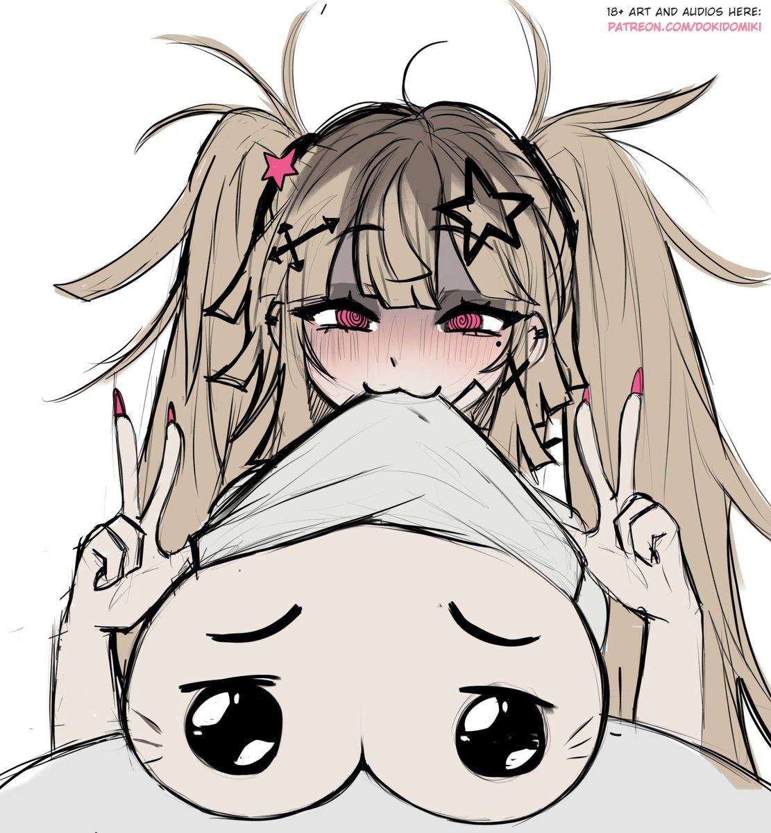 Miki got another cat, this one is chonky and sad?