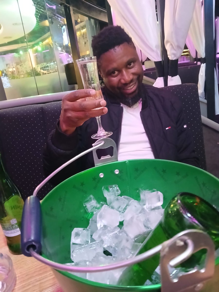 nickChauke04's tweet photo. @Annie_Modiba https://t.co/YUECKPC4HF