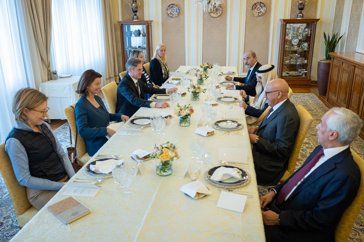 Vlada Republike Slovenije tweet media