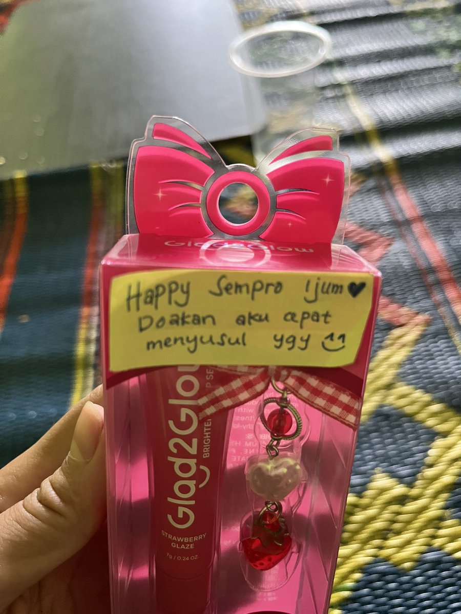 Jxj021994's tweet image. Terimakasih ka laras🩵 you're the best person ever. Semoga keberuntungan selalu menyertaimu🩵
#sempro