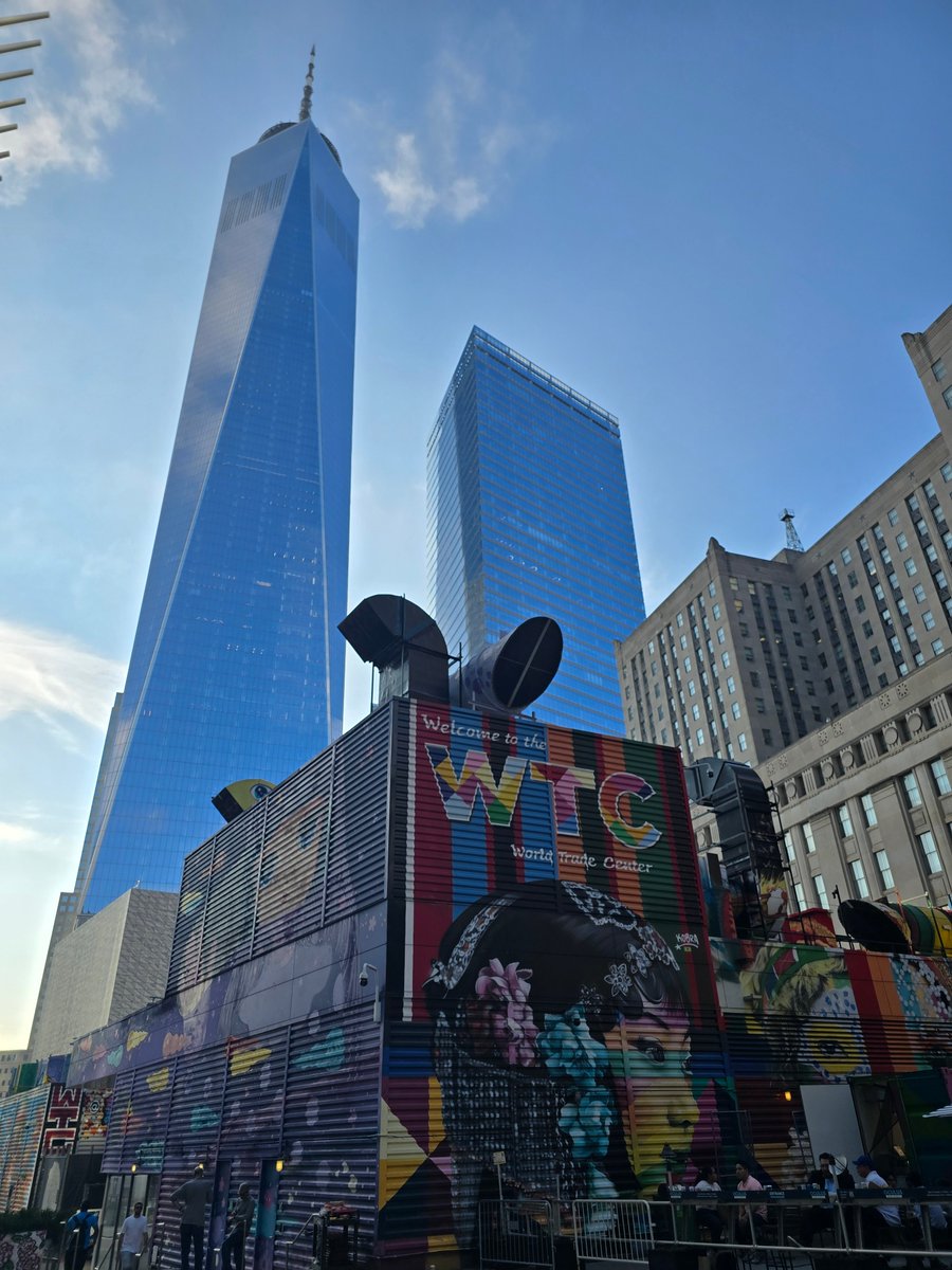 readfulthings. tweet media