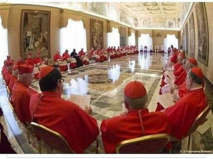 muzeriqui's tweet image. La empresa que empezó en una cuadra ha llegado lejos.... Aquí en esta humilde estancia están discutiendo en como solucionar el hambre y la pobreza en el mundo...