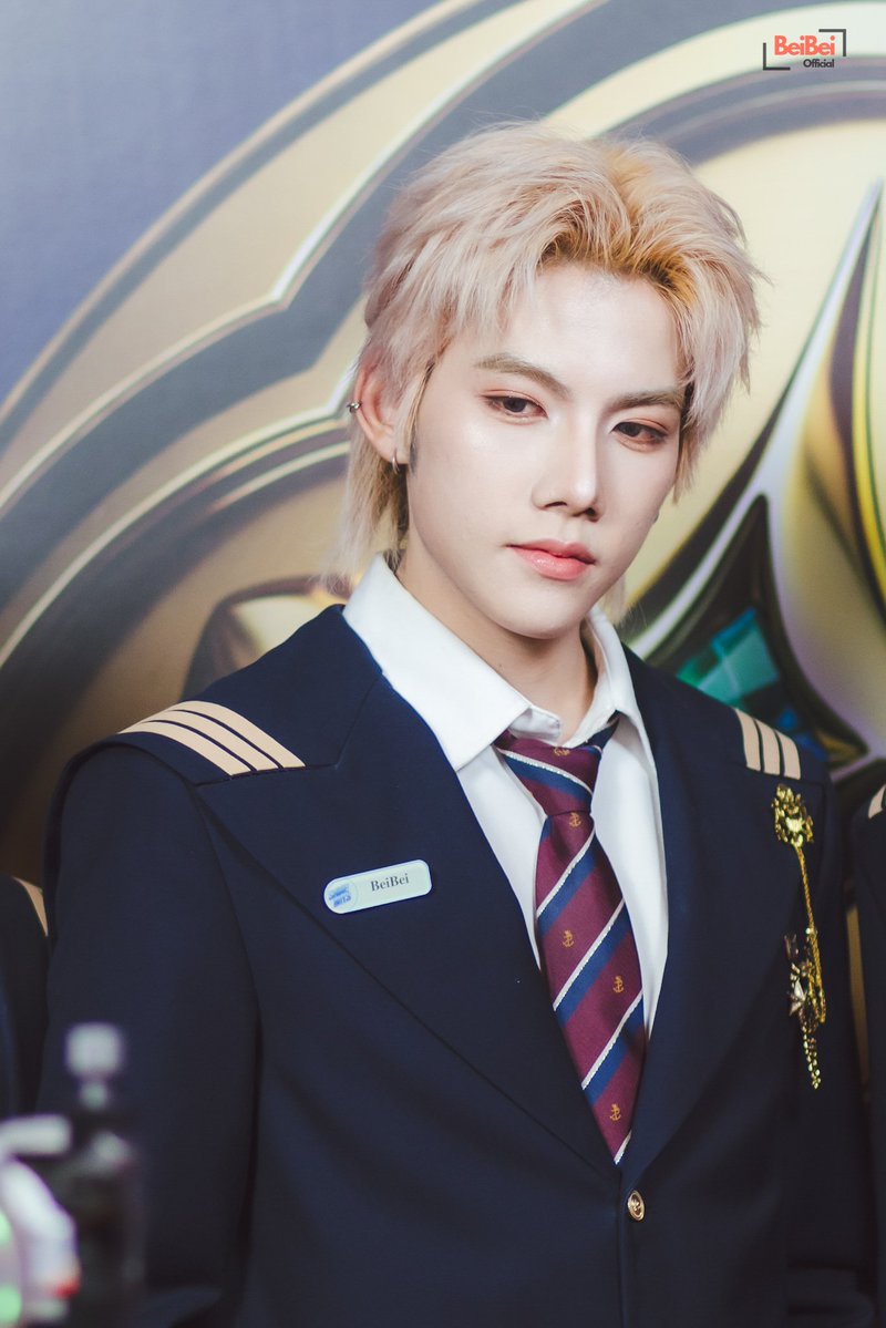 BeibeiKrit_OFC's tweet image. แทค #SHINEBOYS รักน้องเป้ยอ่ะยังงง 55555555 ขึ้นหน่อยฮะ ~ แล้วสัญญาว่า ปป อฟช จะชยันลงรูปคั๊บ 6665

#BeiBeiKrit
#SHINEBOYSxBEIBEI