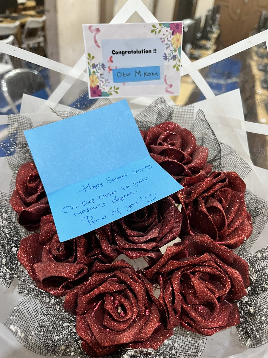 Jxj021994's tweet image. Terimakasih mas, atas semua support dan apresiasinya🤍
I love u till the end
#sempro #pasca #sarjana