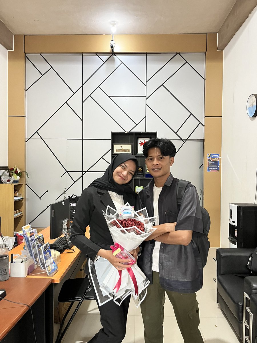 Jxj021994's tweet image. Terimakasih mas, atas semua support dan apresiasinya🤍
I love u till the end
#sempro #pasca #sarjana