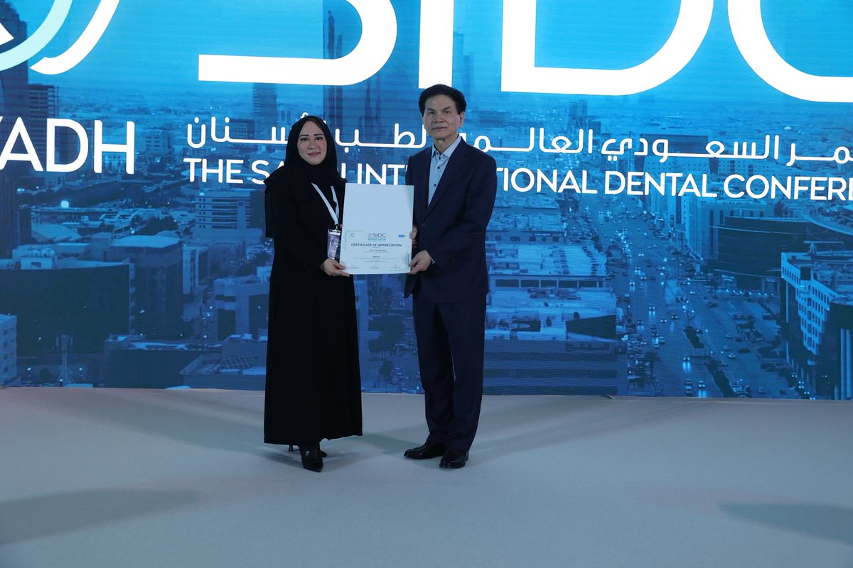 DentalSaudi's tweet photo. #Happening_now

مقتطفات من المحاضرات العلمية لليوم الثاني
من المؤتمر السعودي العالمي لطب الأسنان ٢٠٢٦ 🦷✨

Highlights from the scientific lectures of Day Two
at the Saudi International Dental Conference 2026 

🗓 6 Feb 2026
📍 Riyadh Front Exhibition &amp; Conference Center
#SIDC https://t.co/tqm0PfreOW