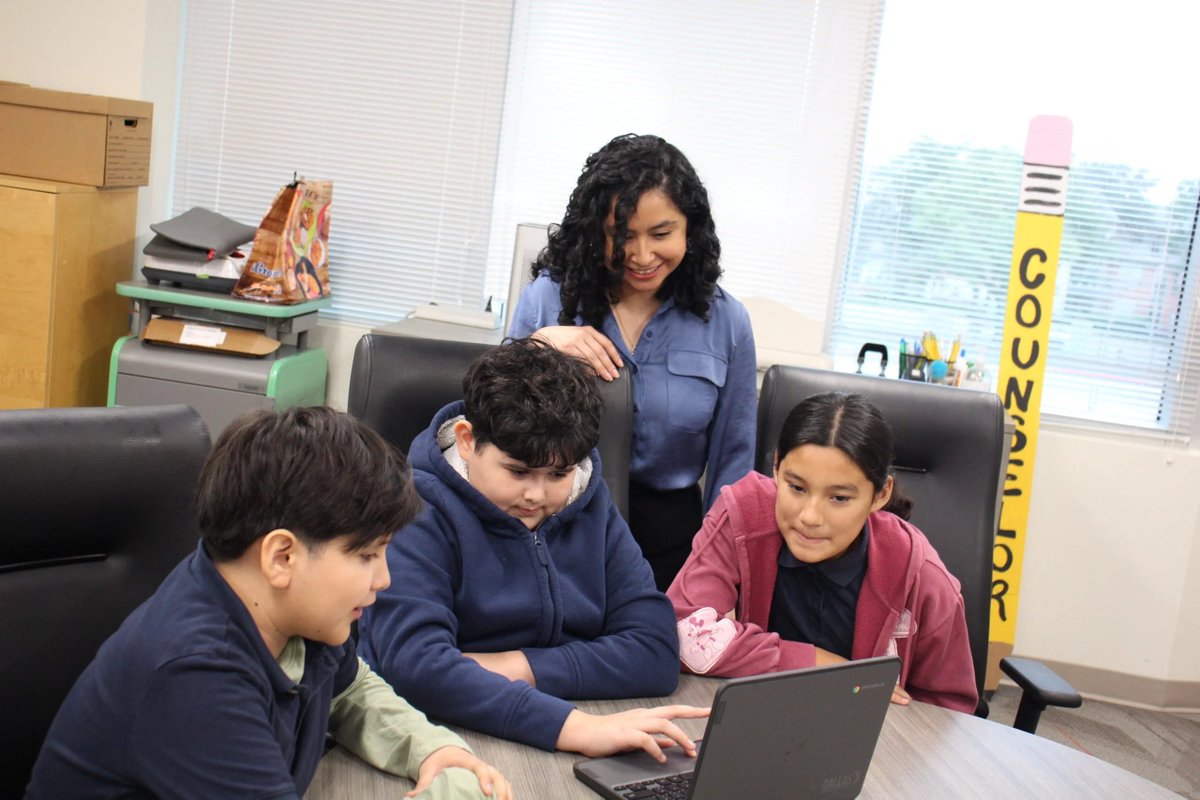 dallasschools's tweet image. 💙 From college planning to student well-being, our counselors are making a difference every day. Explore stories from Counselors’ Corner and see how Dallas ISD counselors support our students at every step of their journey. #TexansChoosePublicSchools

🔗 bit.ly/45QCNZ1
