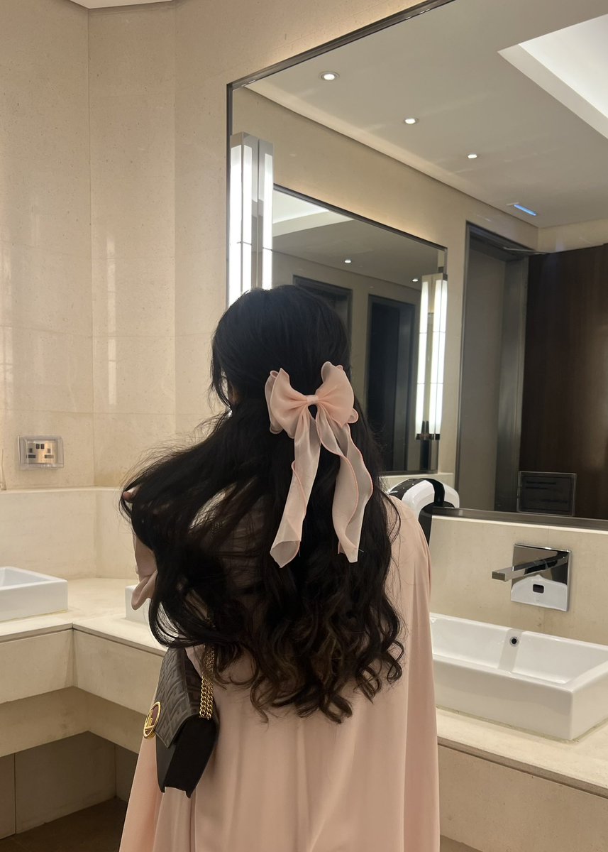 ⋆⁺₊✧ ☽ ✧₊⁺⋆☾ tweet media