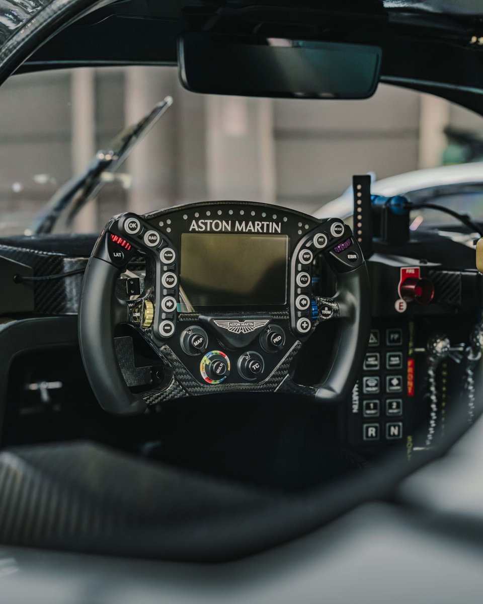 astonmartin's tweet photo. The first Valkyrie LM, unveiled to the world at last month's Retromobile in Paris.

What do you think of this spec?

#AstonMartin #ValkyrieLM #IMPOSSIBLEDRIVEN https://t.co/WINVeslrfD