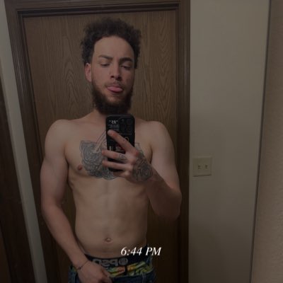 itzchicho407's tweet photo. #NewProfilePic https://t.co/ZEhFkdJ8VL